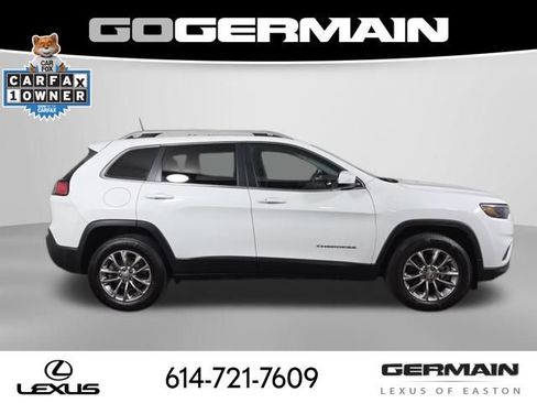 Used 2019 Jeep Cherokee Latitude Plus w/ Cold Weather Group AWD/4WD image 7