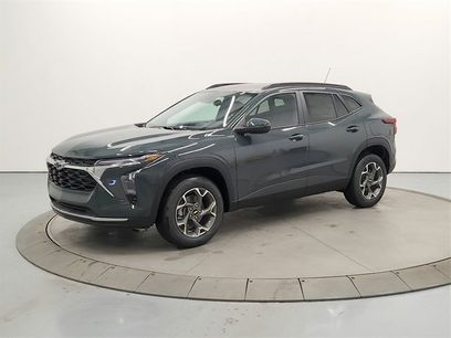 New 2026 Chevrolet Trax LT w/ Driver Confidence Package