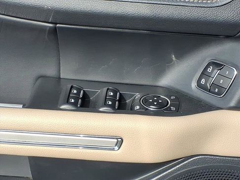 Used 2024 Ford Expedition Max Limited image 24