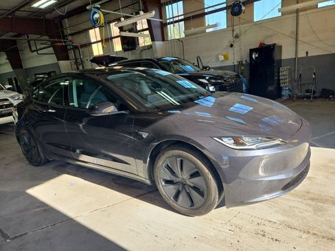 Used 2025 Tesla Model 3 RWD image 3