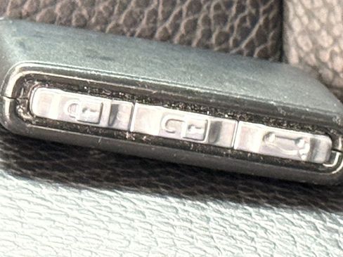 Used 2025 Volvo V60 B5 Cross Country Plus image 22