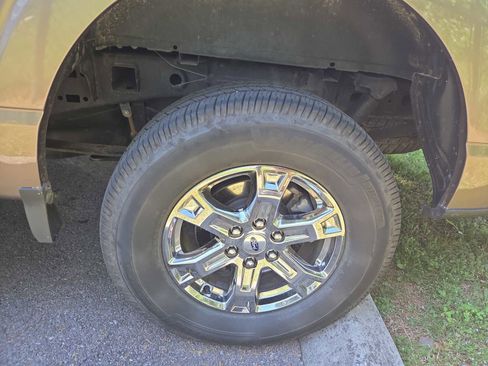 Used 2021 Ford F150 XLT w/ Equipment Group 302A High image 6