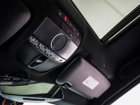 Used 2020 Mercedes-Benz G 550 image 30