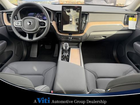Used 2026 Volvo XC60 B5 Plus w/ Protection Package Premier image 2