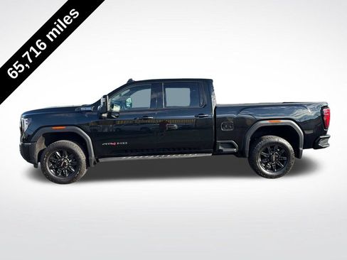 Used 2024 GMC Sierra 2500 AT4 w/ AT4 Premium Plus Package AWD/4WD image 2