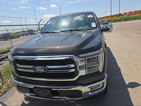 Used 2024 Ford F150 Lariat AWD/4WD image 6