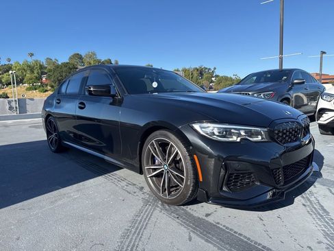 Used 2021 BMW M340i w/ Shadowloine Package image 3