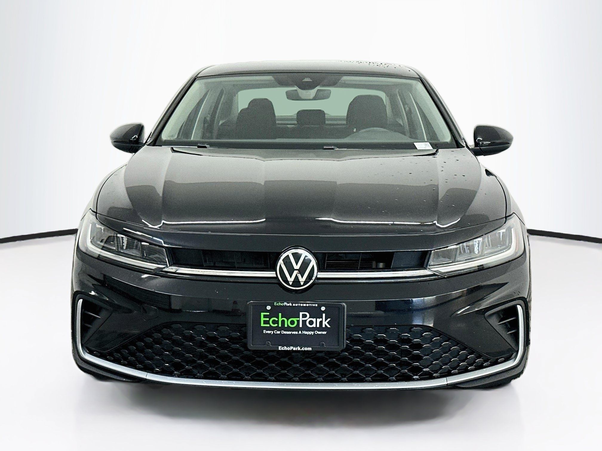 Used 2025 Volkswagen Jetta S FWD image 2