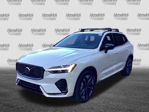 Used 2026 Volvo XC60 B5 Plus w/ Protection Package Premier AWD/4WD image 5