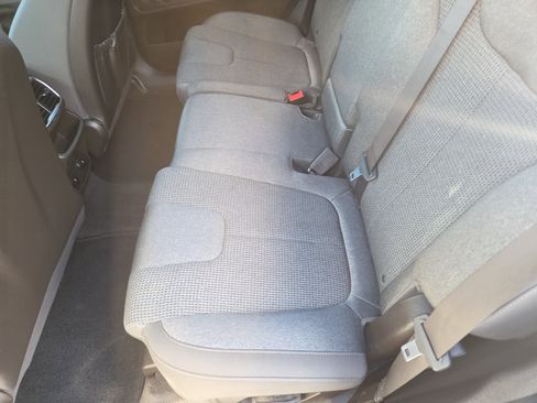 Used 2019 Hyundai Santa Fe SE image 22