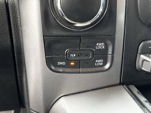 Used 2023 RAM 1500 Classic SLT w/ Trailer & Traction Group image 9