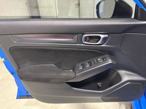 Used 2024 Honda Civic Type R image 17