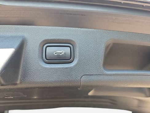 Used 2023 Hyundai Santa Fe SEL AWD/4WD image 16
