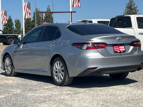 Used 2024 Toyota Camry LE w/ Convenience Package FWD image 7