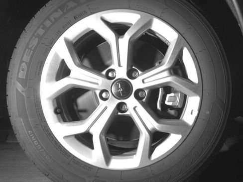 Used 2025 Jeep Compass Latitude AWD/4WD image 13
