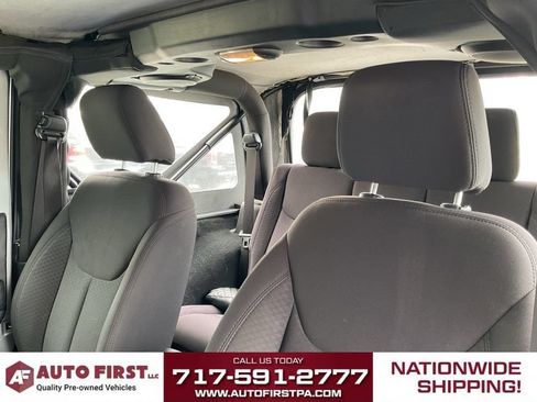 Used 2013 Jeep Wrangler Sport AWD/4WD image 8