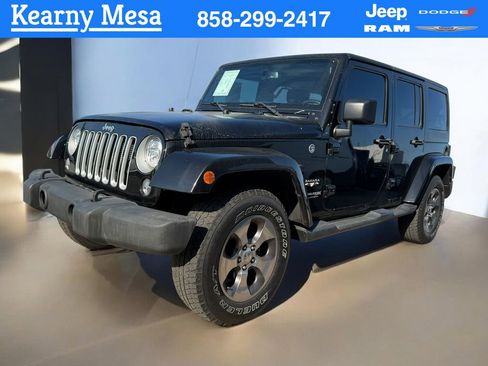 Used 2018 Jeep Wrangler Unlimited Sahara image 1