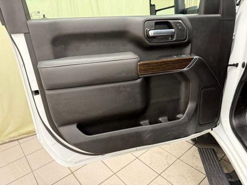 Certified 2024 GMC Sierra 2500 SLE w/ SLE Convenience Package AWD/4WD image 24