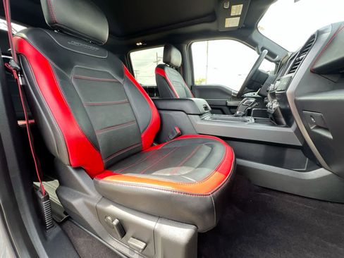 Used 2019 Ford F150 Lariat w/ Equipment Group 502A Luxury AWD/4WD image 21