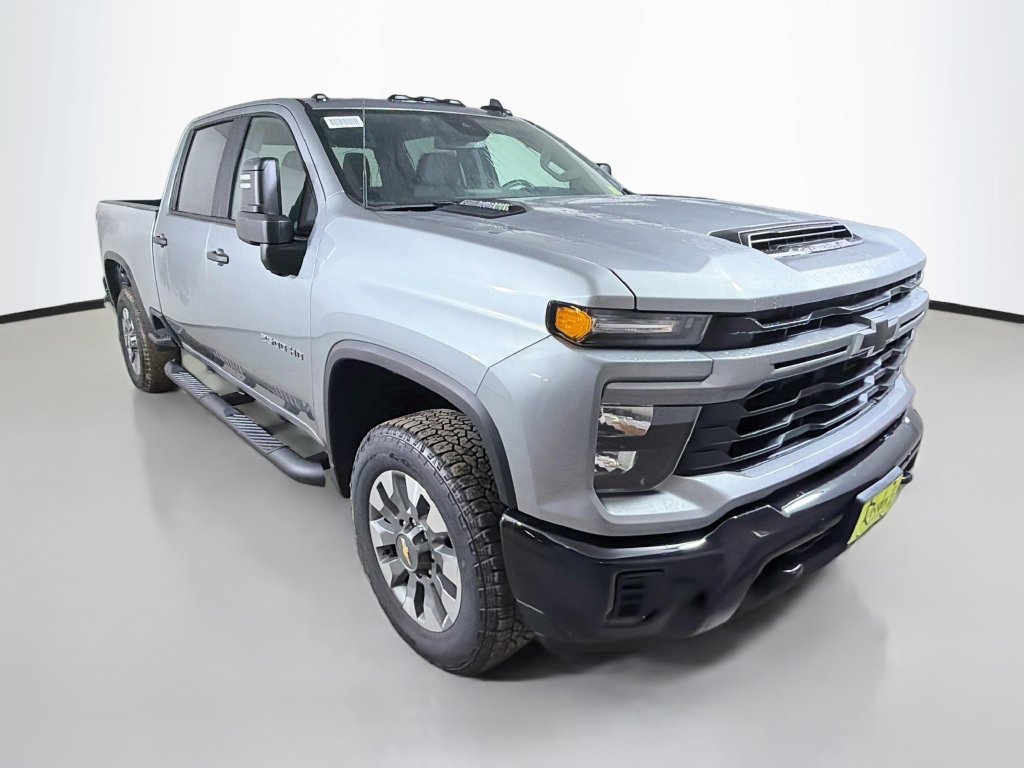 New 2026 Chevrolet Silverado 2500 Custom w/ Custom Value Package AWD/4WD image 4