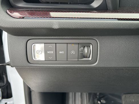 New 2026 Chevrolet Traverse Z71 w/ Enhanced Driving Package image 29