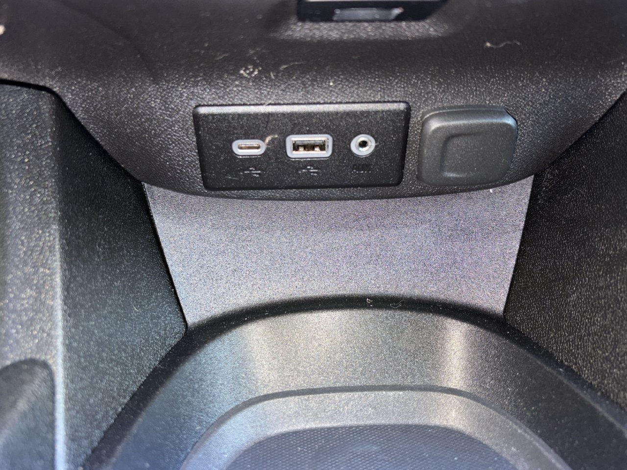 Used 2021 Chevrolet Malibu LS w/ LPO, Floor Liner Package FWD image 7
