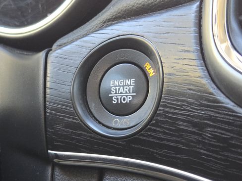 Used 2017 Jeep Grand Cherokee Summit w/ Platinum Series Group image 23