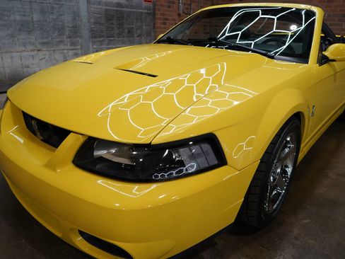 Used 2003 Ford Mustang Cobra image 27