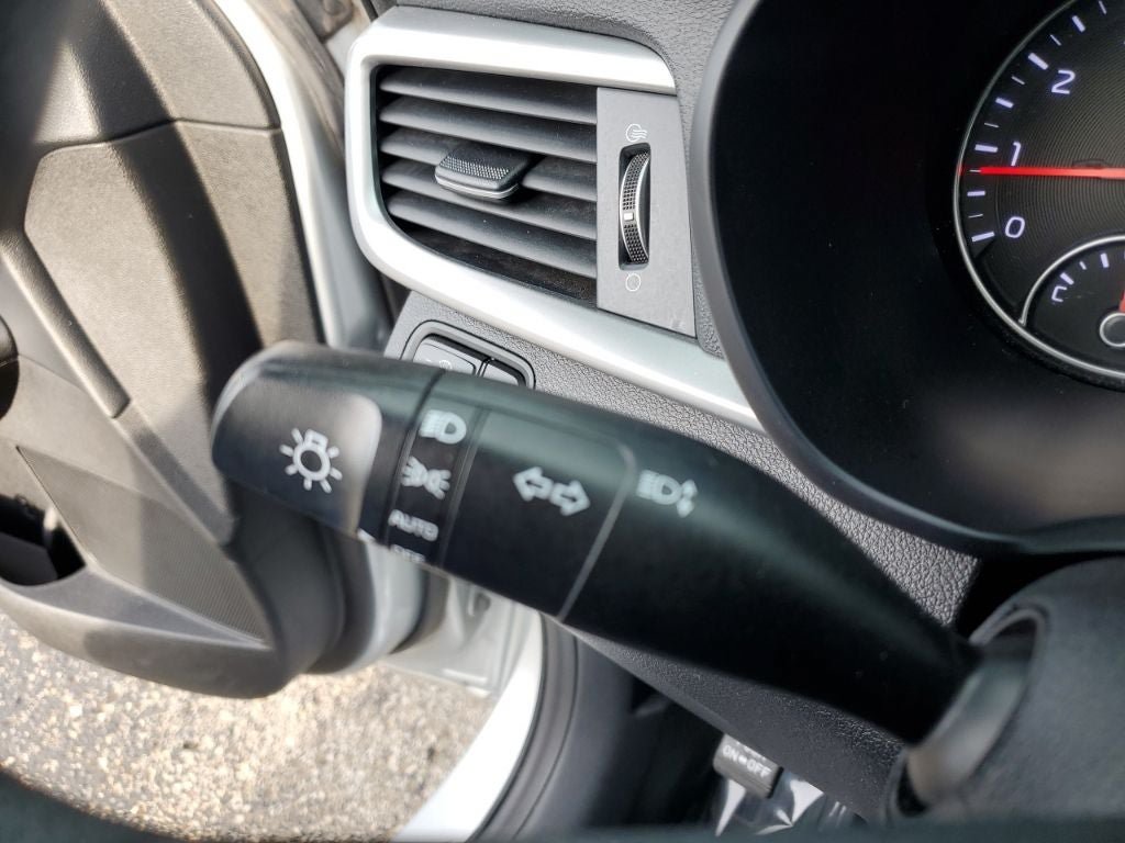 Used 2019 Kia Optima LX FWD image 26