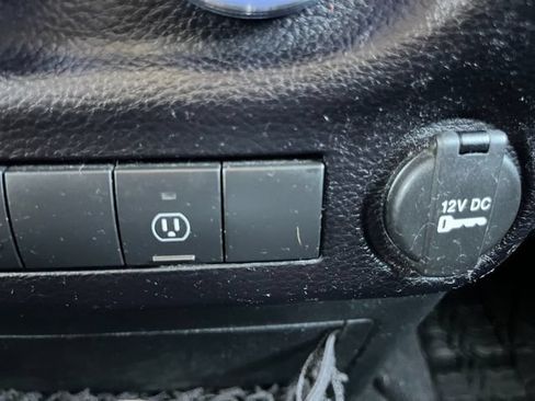 Used 2016 Jeep Wrangler Unlimited Sport AWD/4WD image 10