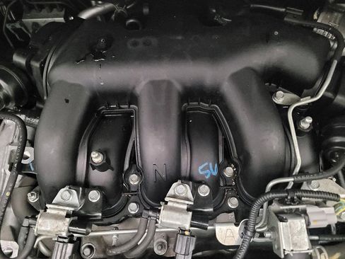Used 2023 Nissan Pathfinder SV FWD image 30