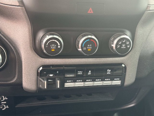Used 2021 RAM 2500 Tradesman w/ Chrome Appearance Group AWD/4WD image 34