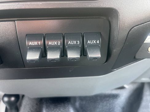 Used 2016 Ford F250 XL w/ Power Equipment Group AWD/4WD image 26