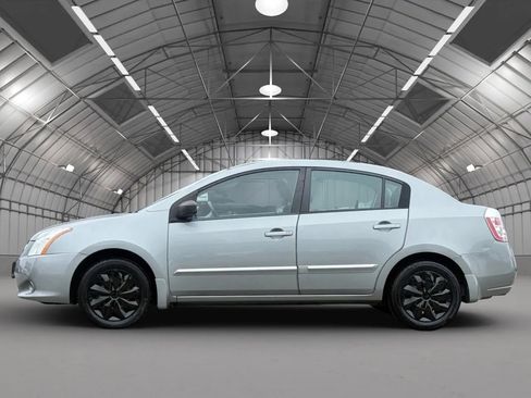 Used 2012 Nissan Sentra 2.0 S image 4
