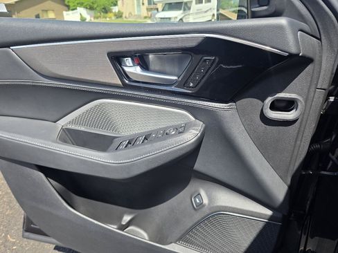 Used 2024 Acura MDX SH-AWD w/ Advance Package image 23