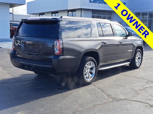 Used 2015 GMC Yukon XL SLE w/ Convenience Package image 3