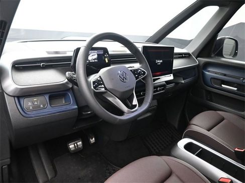 New 2025 Volkswagen ID. Buzz Pro S image 19
