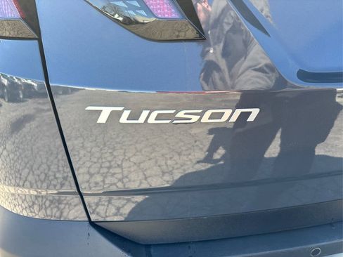 Certified 2025 Hyundai Tucson Limited AWD/4WD image 15