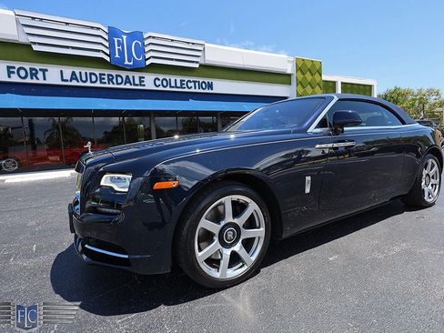 Used 2016 Rolls-Royce Dawn RWD image 44