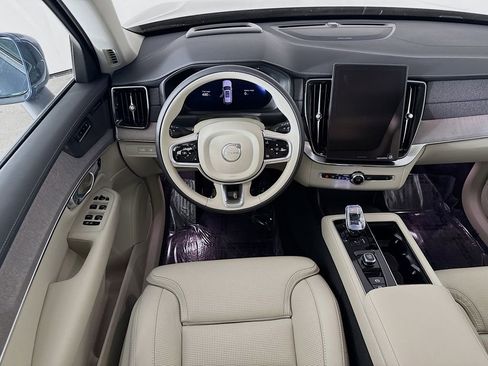 New 2026 Volvo XC90 T8 Ultra w/ Protection Package Premier AWD/4WD image 24
