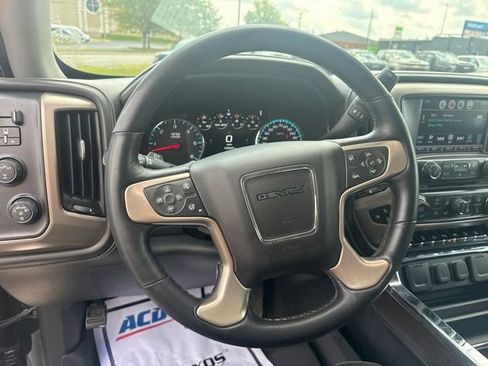Used 2018 GMC Sierra 1500 Denali AWD/4WD image 21