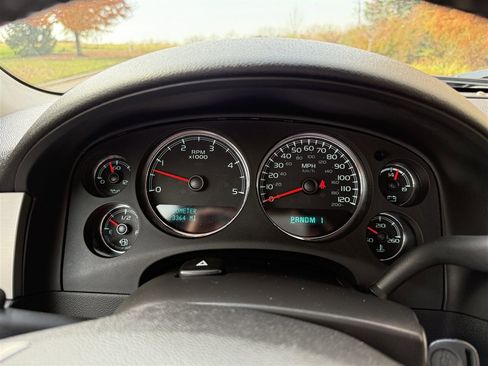 Used 2013 Chevrolet Silverado 2500 LTZ w/ LTZ Plus Package image 17