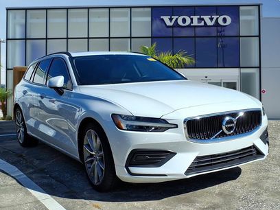 Used 2020 Volvo V60 T5 Momentum w/ Premium Package