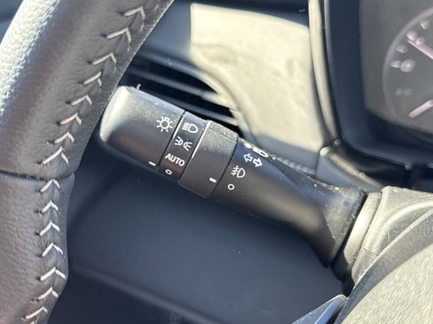 Certified 2025 Subaru Outback Premium w/ Popular Package #1A image 16