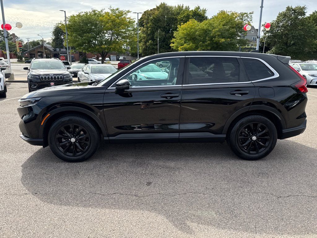Used 2023 Honda CR-V EX-L image 4