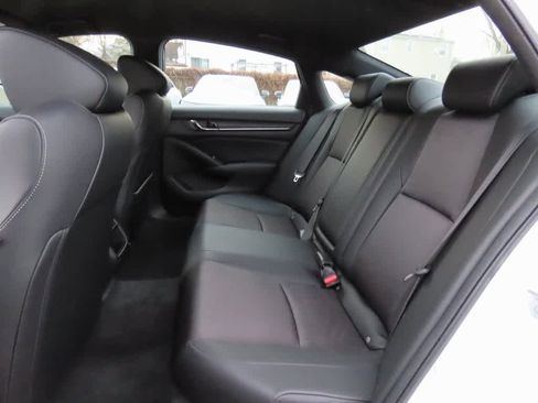 Certified 2022 Honda Accord Sport image 13