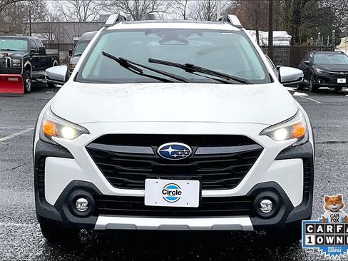 Certified 2023 Subaru Outback Touring XT image 3