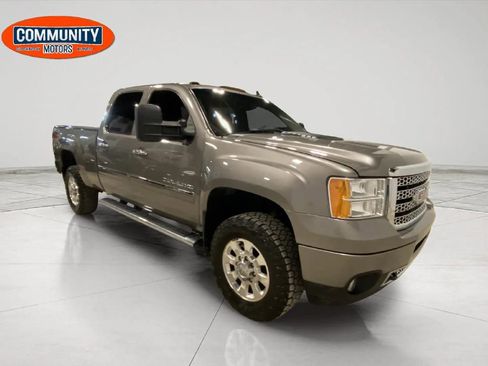 Used 2013 GMC Sierra 3500 Denali w/ Snow Plow Prep Package image 11