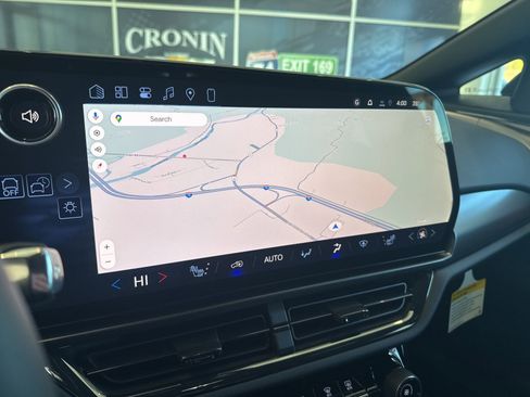 New 2026 Chevrolet Equinox EV RS image 28