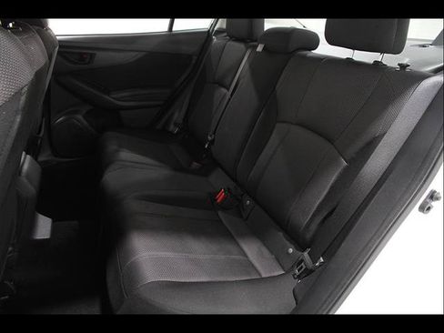 Used 2018 Subaru Impreza 2.0i AWD/4WD image 18